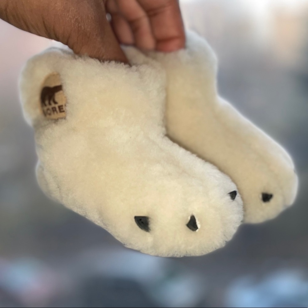 Baby Sorel Boots/Booties/ Slippers/ Crib Shoes